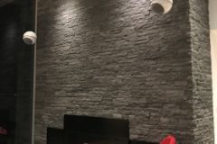 Hanging speakers